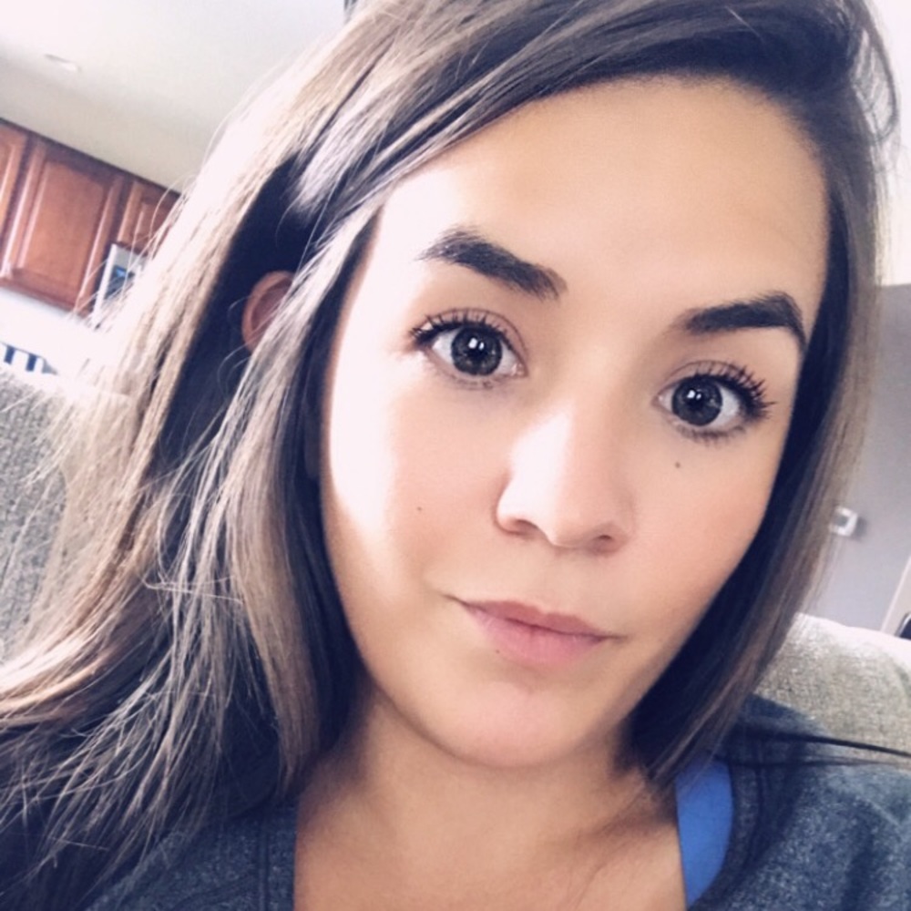Meet your Posher, Jenn